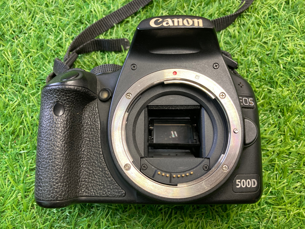 Canon 500D kit 18-55mm 3.5-5.6 IS II покупка/продажа