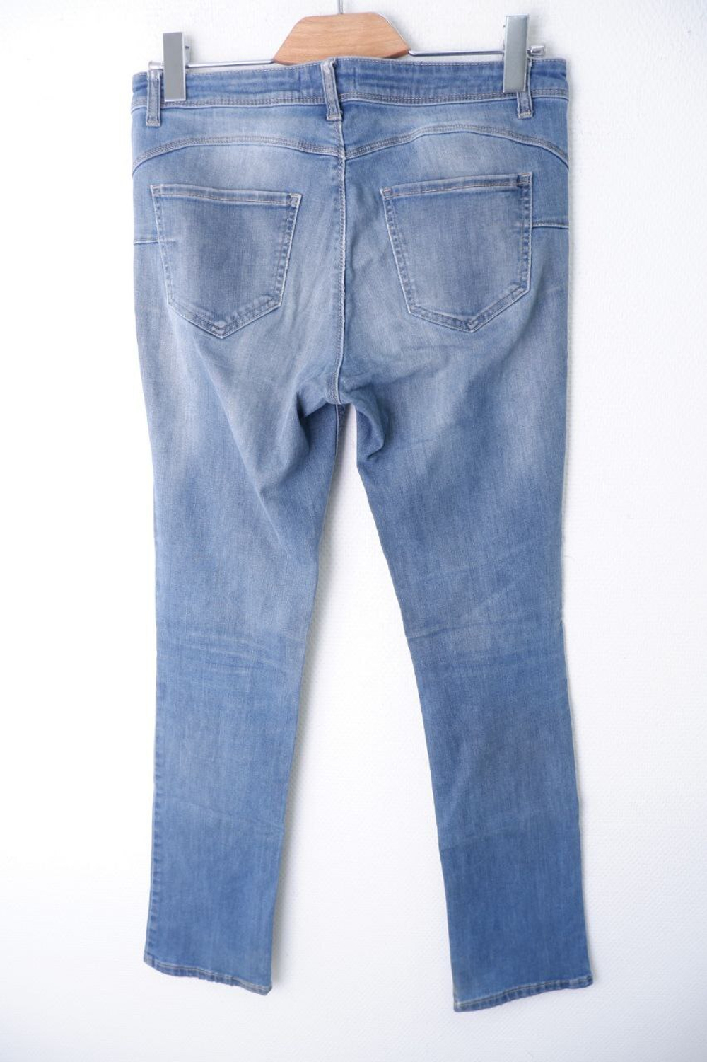 Джинсы Benetton стильные 46 размер