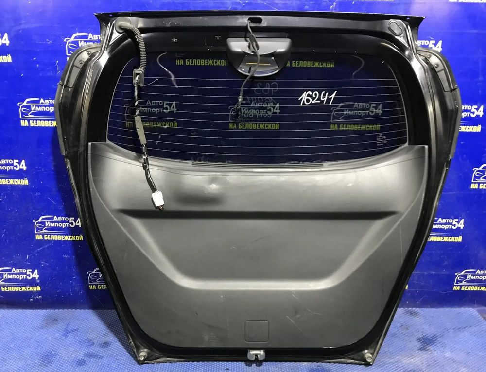 Дверь пятая Honda FREED 2008-2011