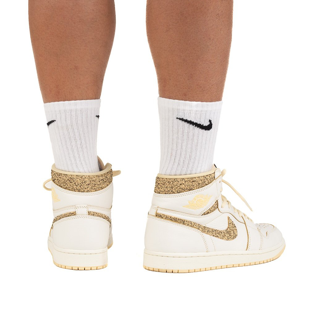 Кроссовки Air Jordan 1 Retro High OG Craft Vibrations Of Naija