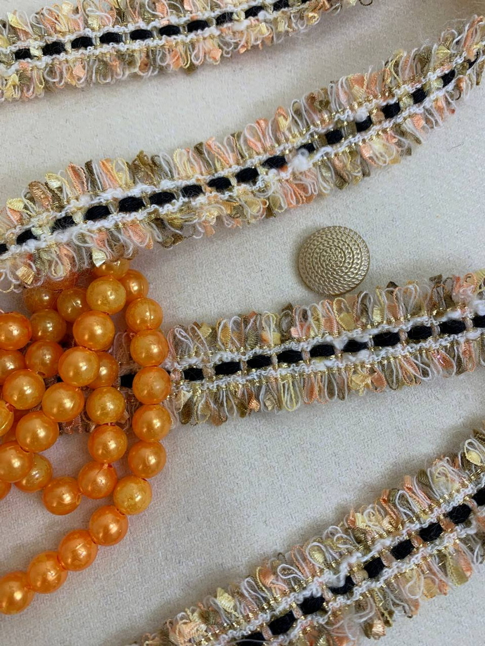 Тесьма "Шанель", 2,5см, персик/крем/черный/белый/золото