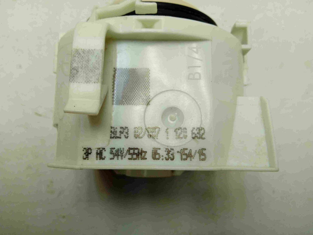 SMV50E30RU/97 ктп24 Сливной насос для посудомоечной машины Bosch SMV50E30RU/97 б/у