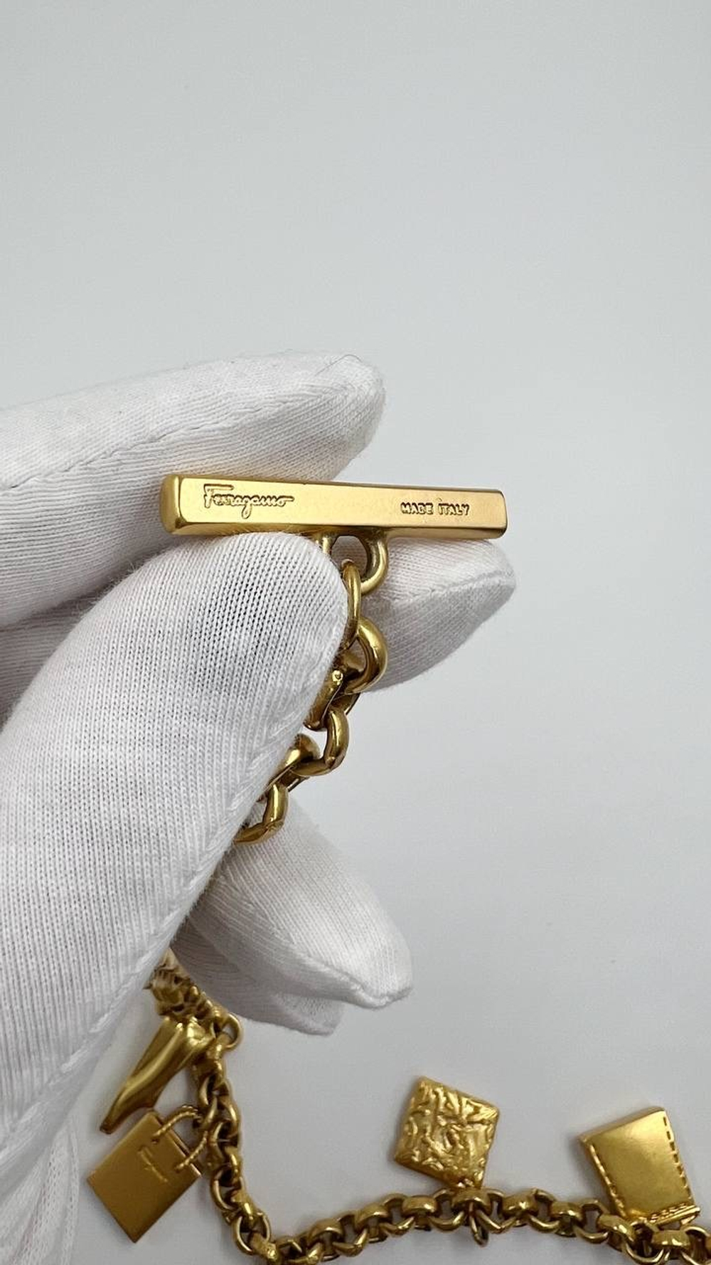 Колье с подвесками Salvatore Ferragamo