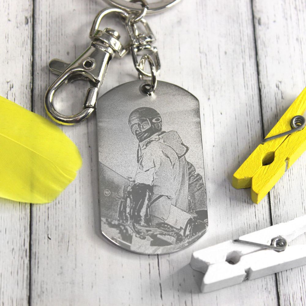 Брелок с гравировкой фотографии на заказ