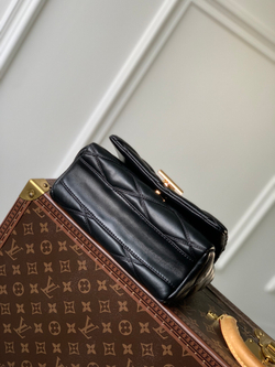 Louis Vuitton GO-14 MM