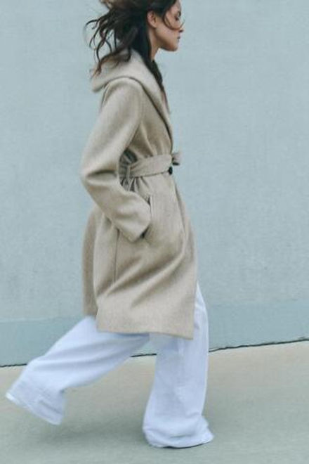 ZARA ПАЛЬТО ИЗ МЯГКОЙ ТКАНИ С ПОЯСОМ И КАПЮШОНОМ, БЕЖЕВЫЙ
