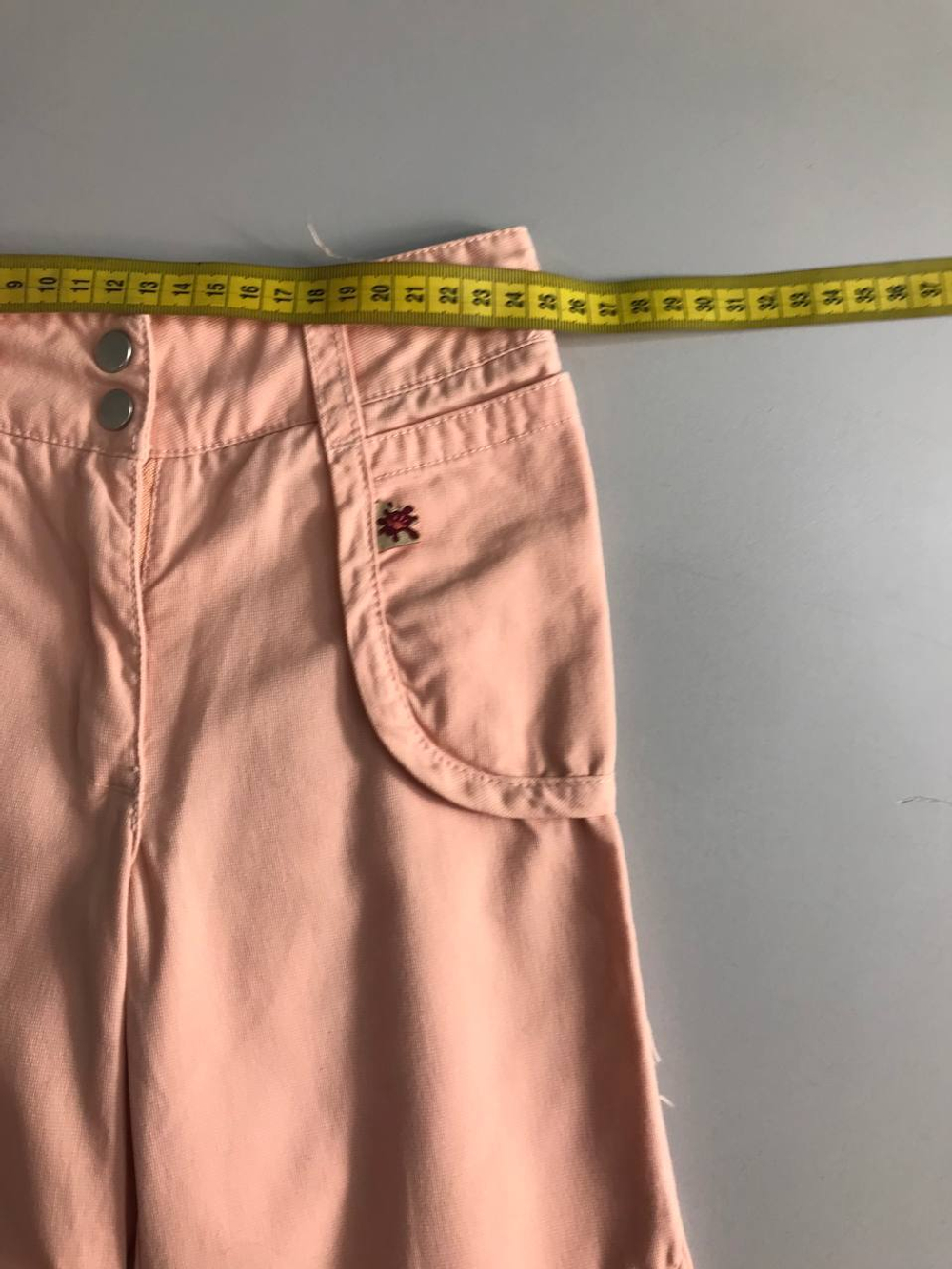 Штаны Этти дети красивого цвета, на 3/4 года