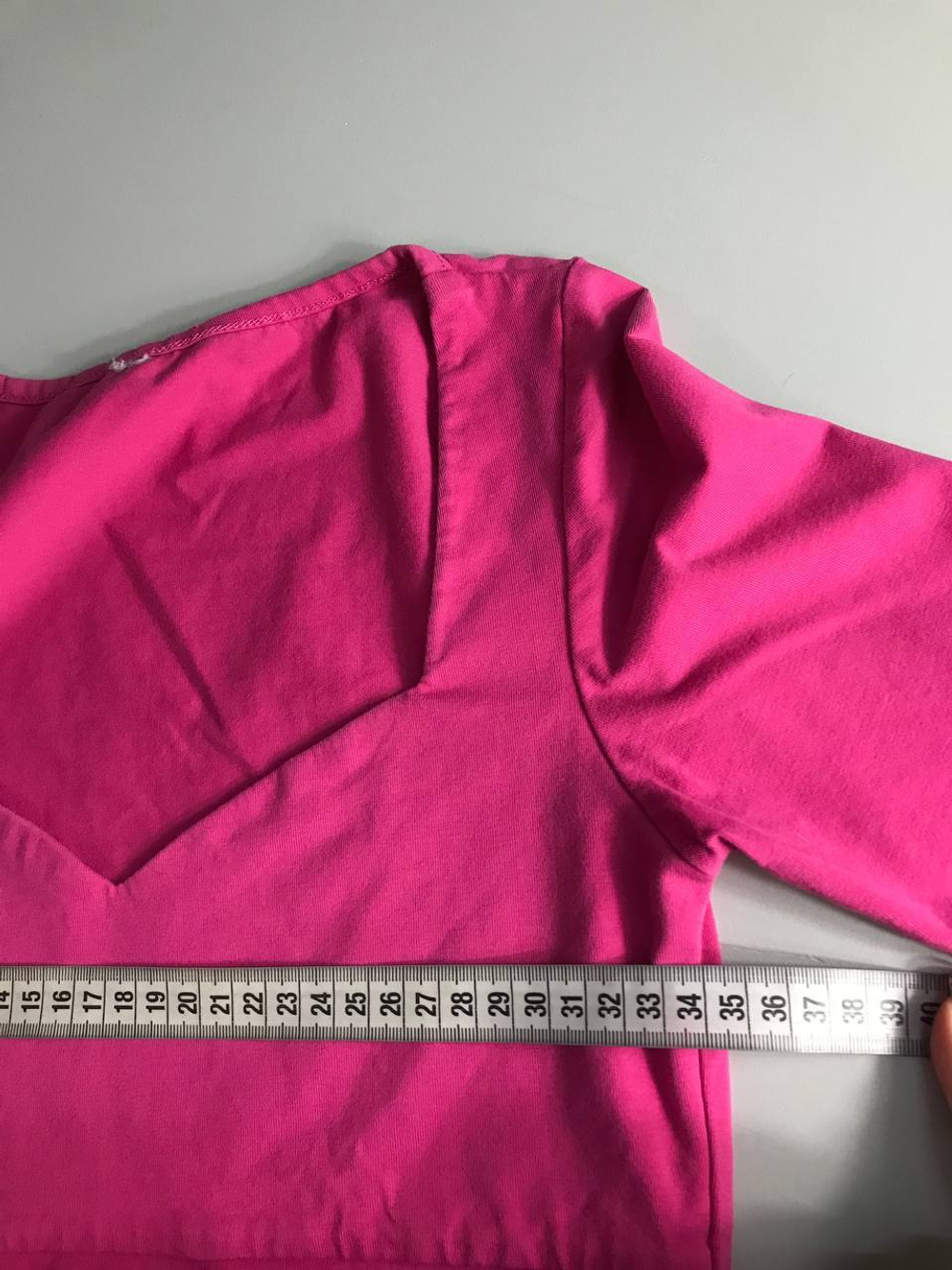 Блузка с вырезом, визуально на 42 размер