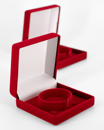 Футляр флокированный, квадратный, серия "Классика"