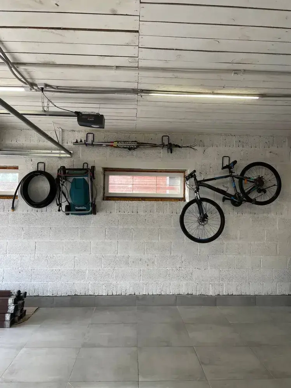 Полезные решения Кронштейн крепежный 2 шт.