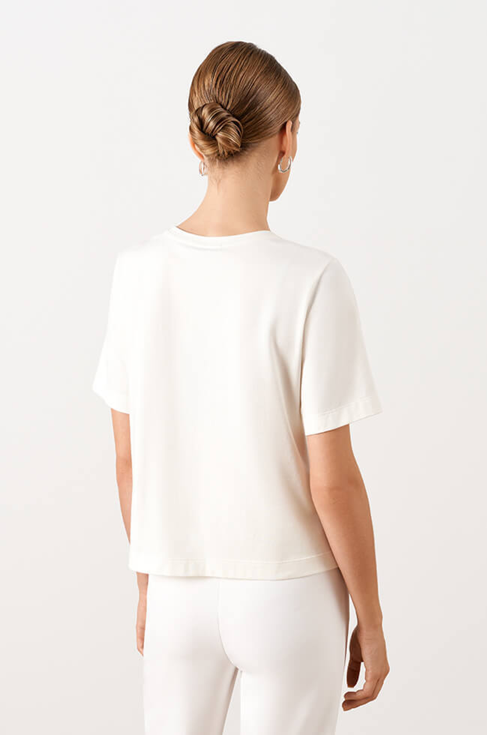 23015 Джемпер женский (молочный)