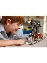 Конструктор Minecraft 21277 Шахта с киркой