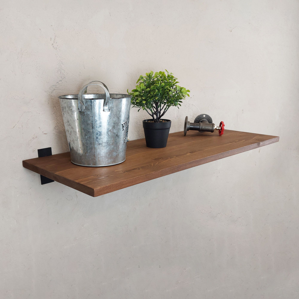 Настенные полки из натурального дерева в стиле Лофт