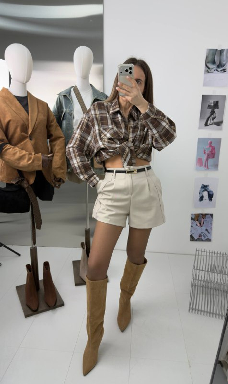 Шорты женские артикул 2537 цвет "бежевый"