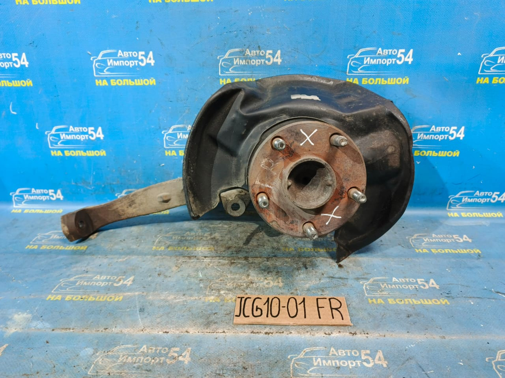 Ступица передняя правая TOYOTA BREVIS 2002