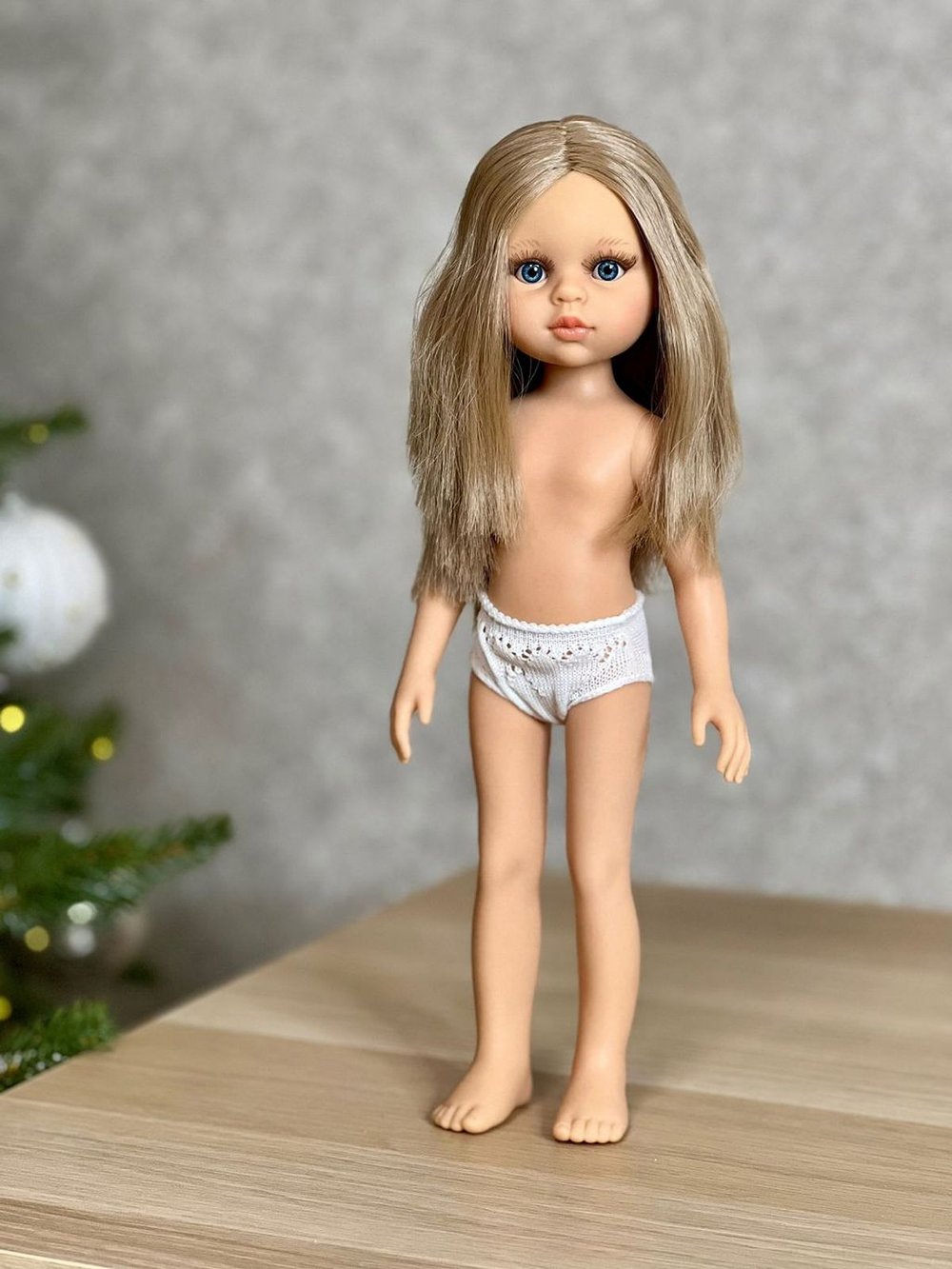 Кукла для девочки Paola Reina 32см Карла без одежды