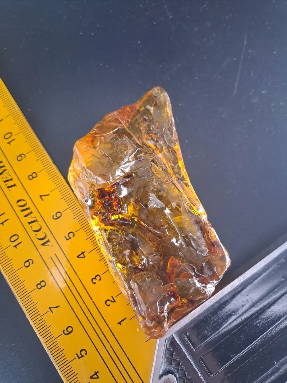 Копал молодой янтарь коллекционный 59 гр