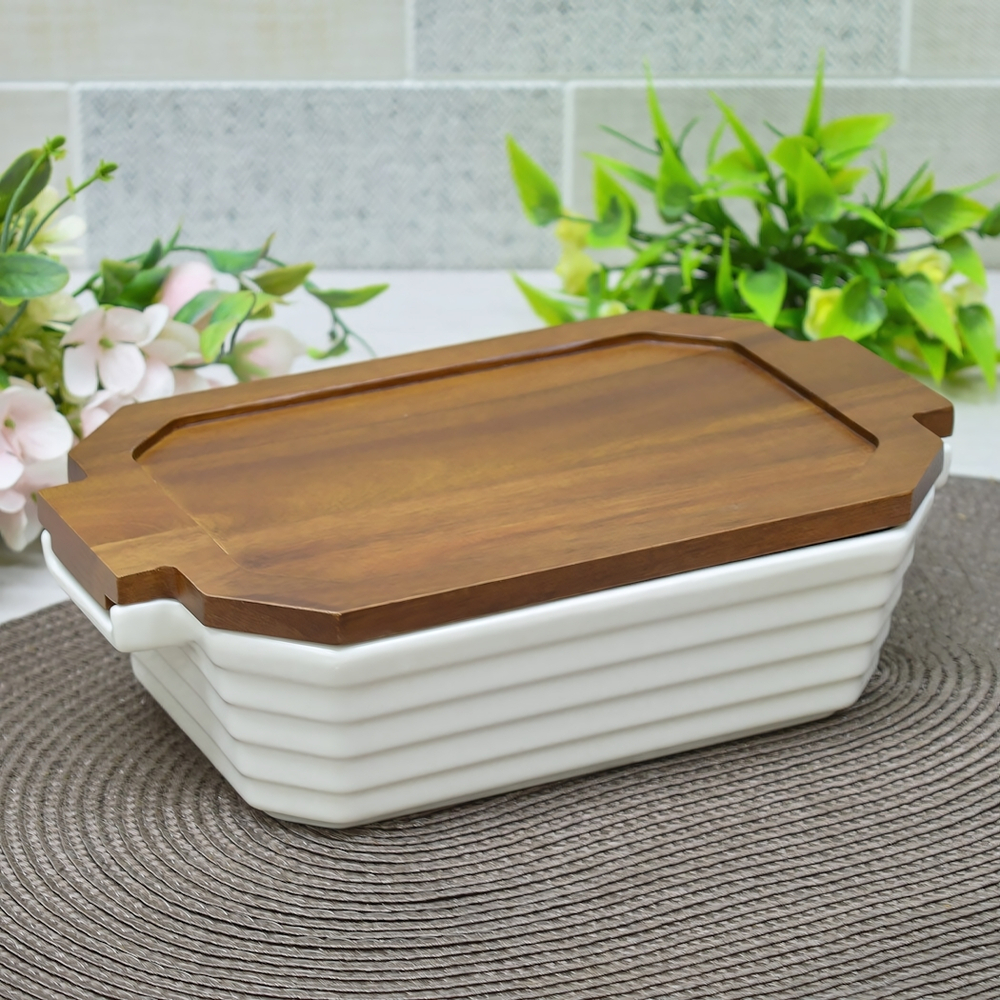 Блюдо для запекания 25,5см прямоугольное с деревянной крышкой/подставкой, фарфор