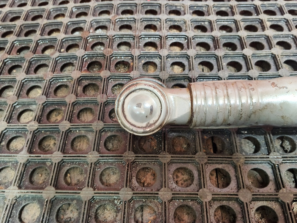 Тяга рулевая продольная 2022г