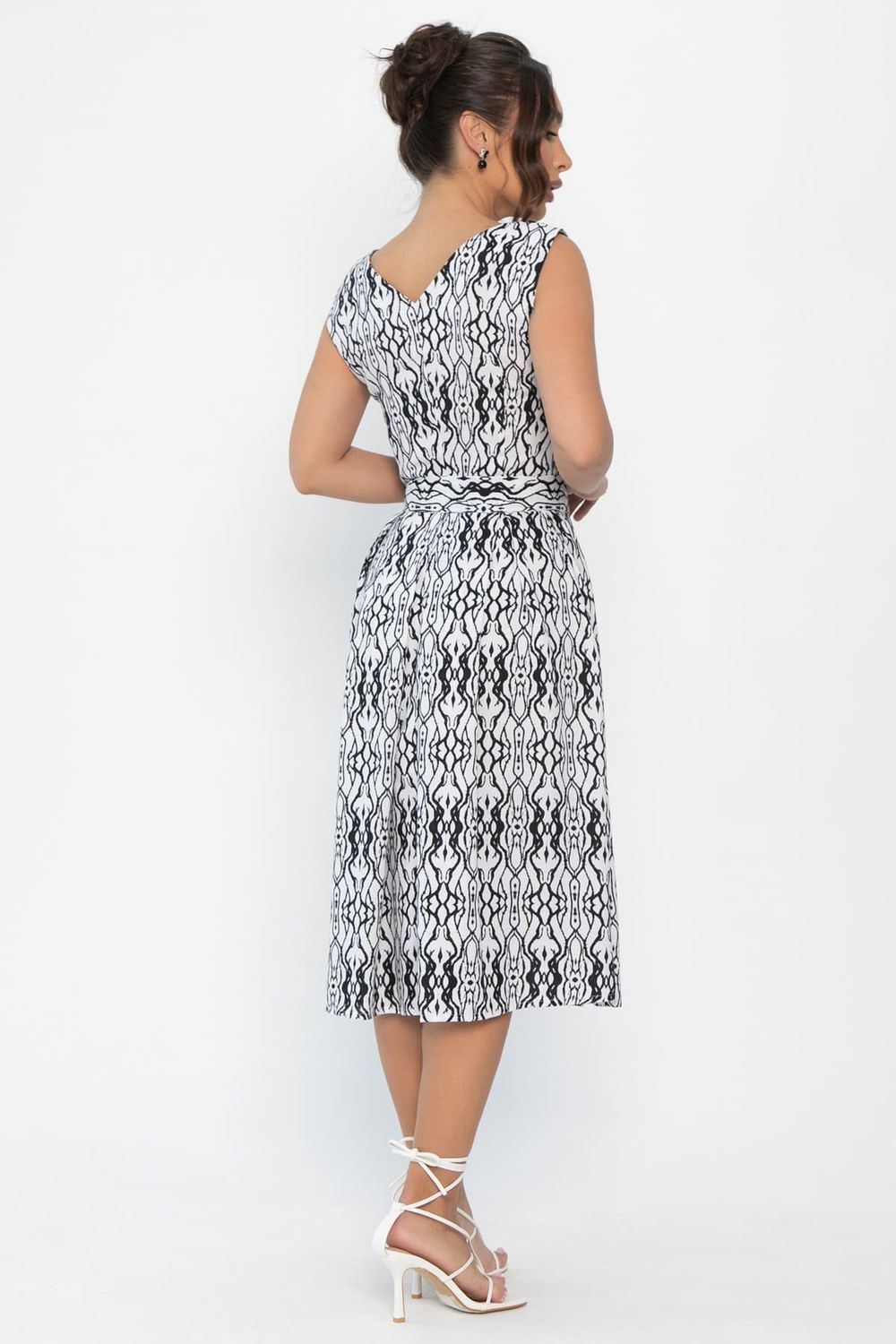 Платье Новая мода (белое) П13958-10М LT Collection