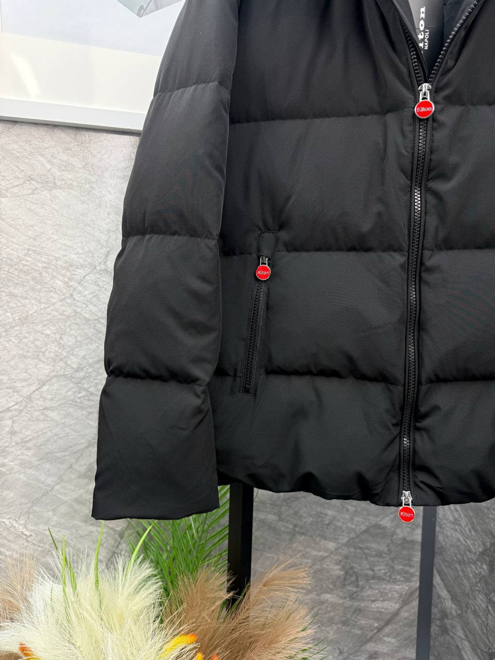 Пуховик kiton