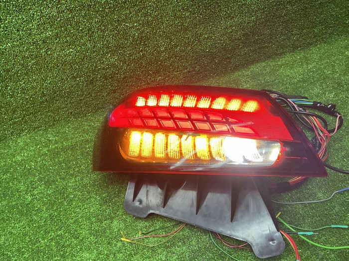 Фонарь левый внешний Mercedes E W213 (2020-2023)