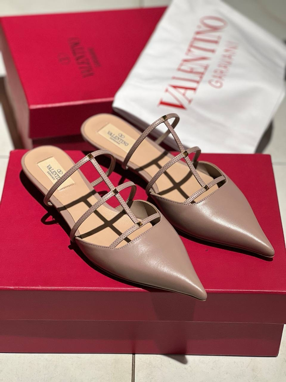 Мюли Valentino
