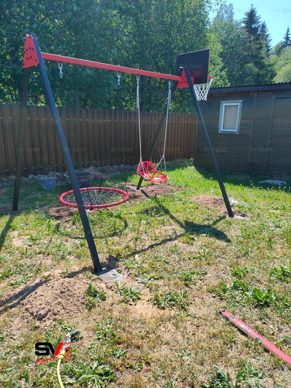 Монтаж уличных качелей Sv Sport