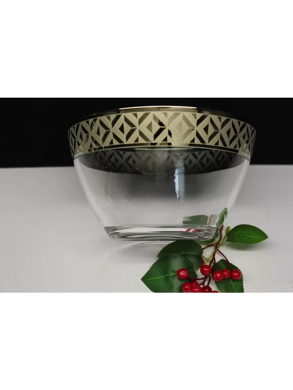 Стеклянный салатник 1700 мл