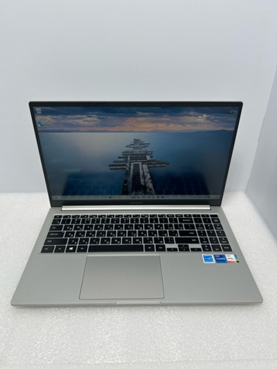 Ноутбук Samsung Galaxy book ( NP750XDA-KD2US) 15.6"/Intel Core i7 1165G7/RAM 16 GB/SSD 256 GB/Intel Iris Xe graphics/1920х1080/IPS/Windows 11/Подсветка кл-ры:LED/серебристый. Состояние: A2/не ориг. зарядка