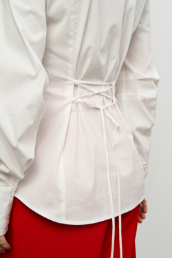 Рубашка со шнуровкой