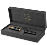 Перьевая ручка Parker Sonnet Black Lacquer GT 1931494, перо: F или М , цвет чернил: black, в подарочной упаковке