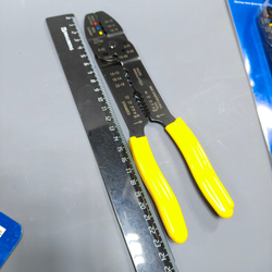 Щипцы для фиксирования наконечников