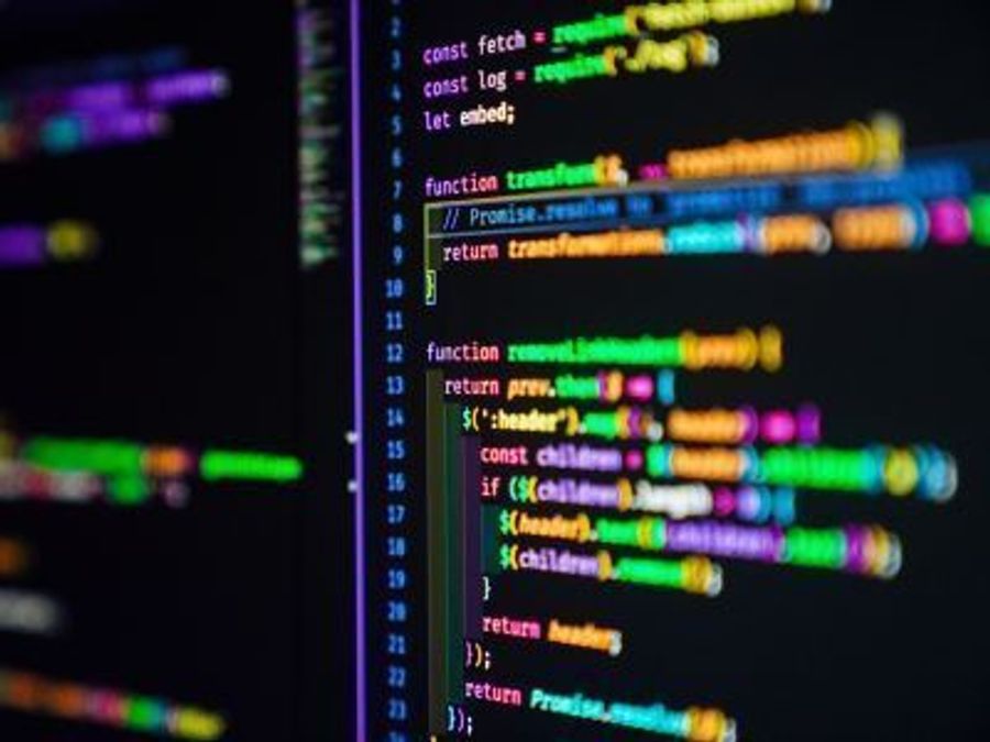 «Яндекс» запускает ИИ-помощника для написания кода