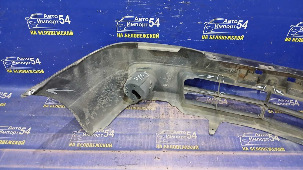 Бампер передний NISSAN AD 2001