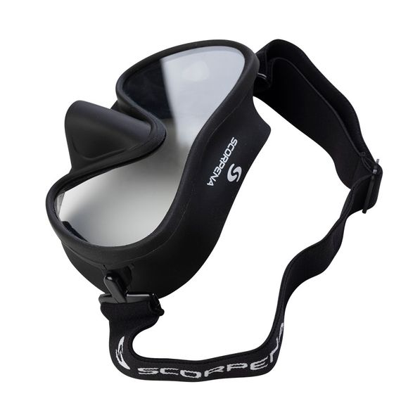 Маска Scorpena N3 с эластичным ремешком черная
