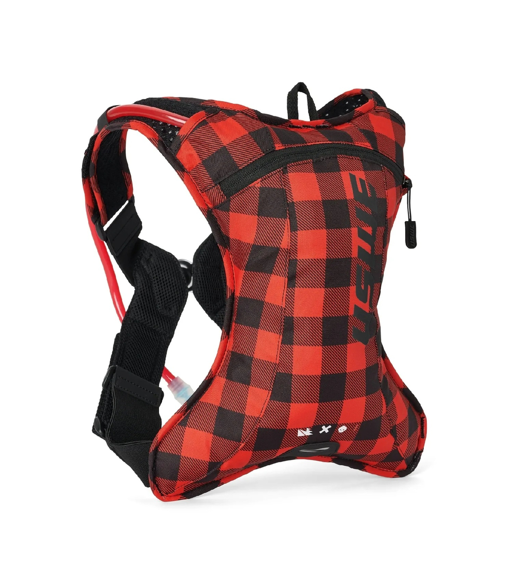 Рюкзак-гидропак USWE OUTLANDER XC 2L Hydration Pack (2L), Flannel Red/Black