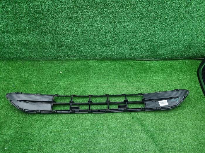 Решетка переднего бампера Faw Bestune T99 (22-нв)