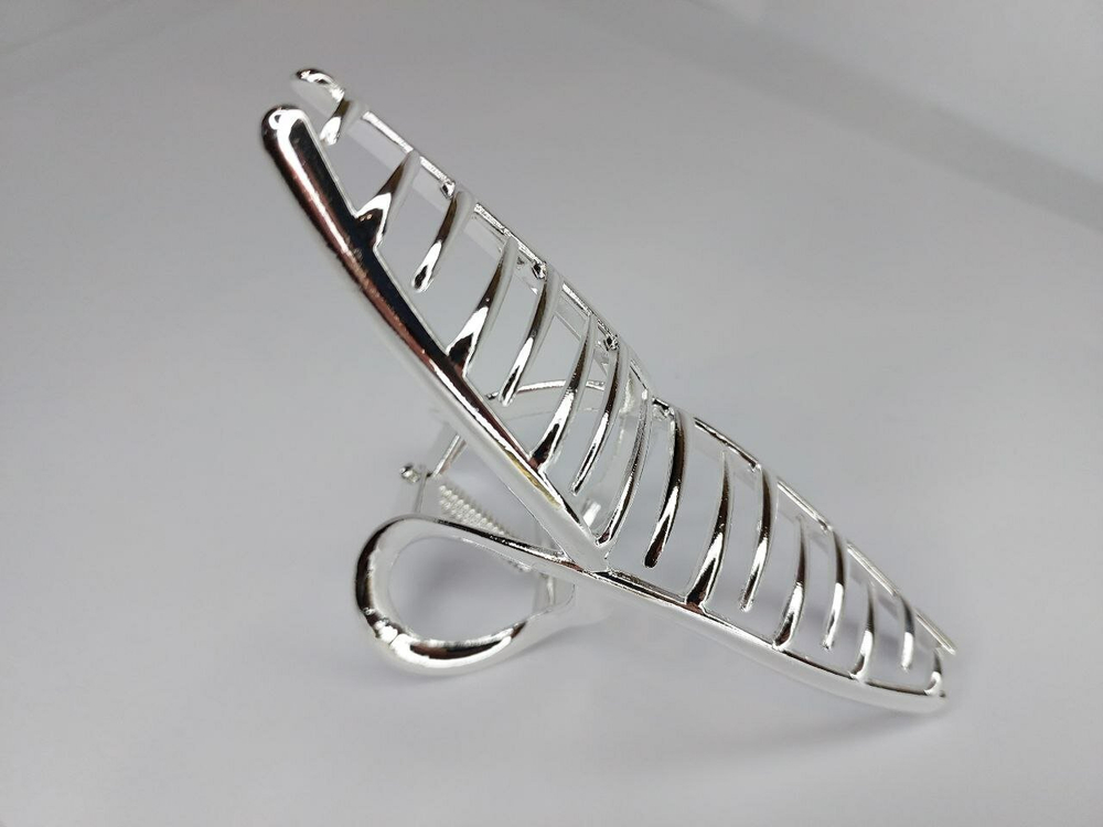 Заколка  краб для волос. Подходит для длинных и густых волос Петля. Усиленная. Цвет серебро.