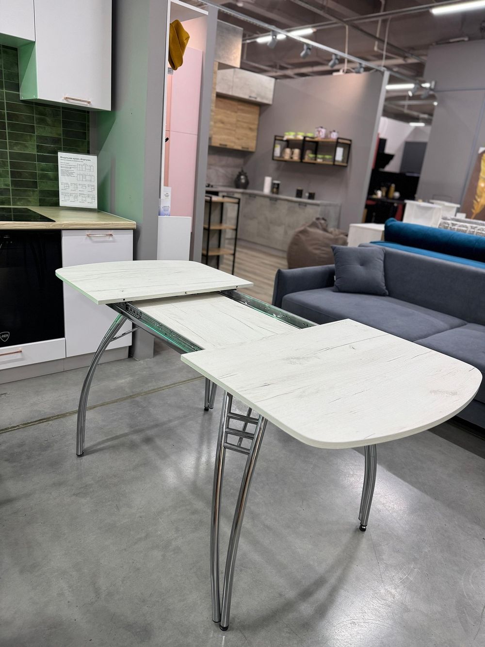 Стол обеденный раздвижной, ВВР, г. Пенза