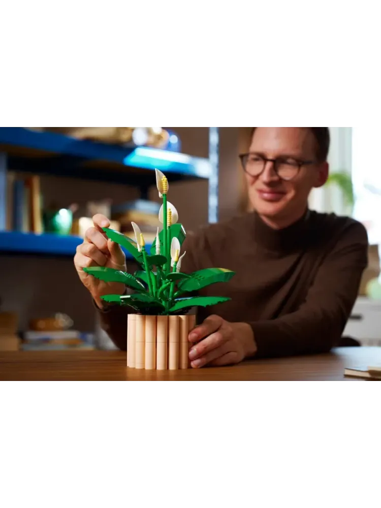 Конструктор Botanical Collection 11504 Мирная лилия