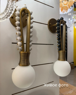 Акцентные настенные светильники с декоративными элементами ✨