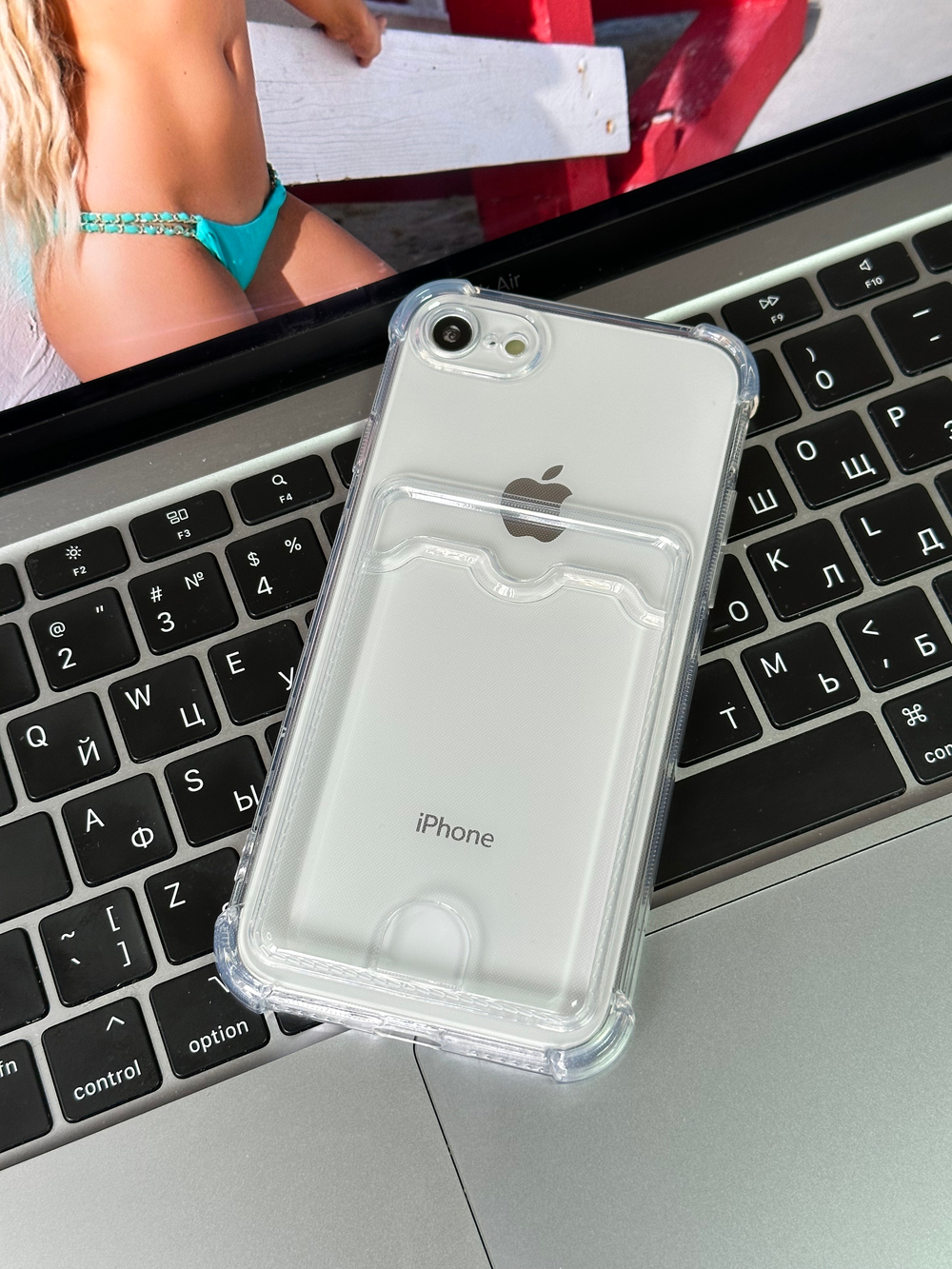 Чехол на iPhone 7 / 8 / SE 2020 / с карманом для карт и защитой углов / прозрачный