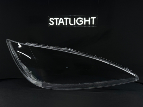 Правое стекло фары Toyota Camry XV30 2001-2004