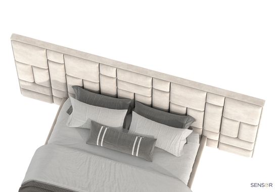 Кровать Риконта с широким изголовьем