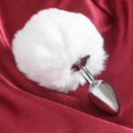 Серебристая анальная пробка с белым хвостом (Цвет: серебристый)