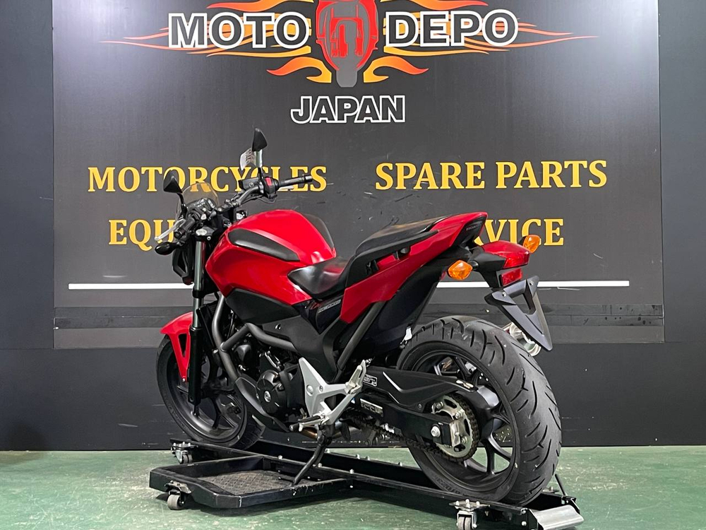 Honda NC700S 2013