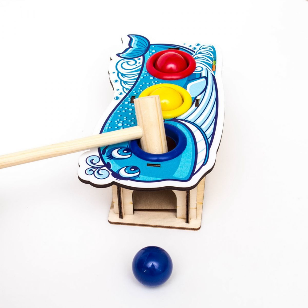 115206/Стучалка цветная "Кит", 3 отверстия/105