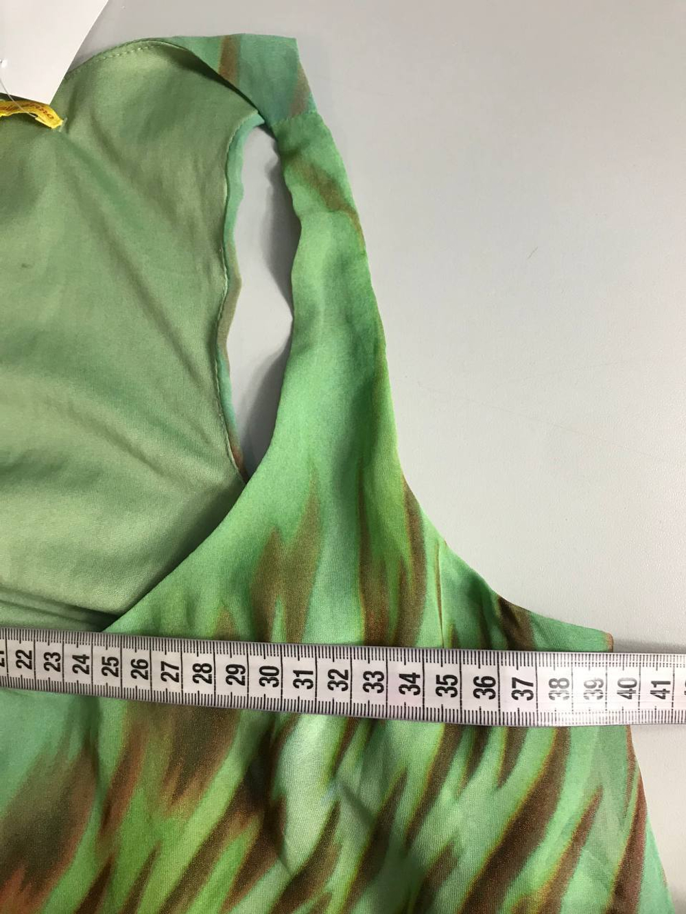 Платье длинное с красивым принтом, визуально 42 размер