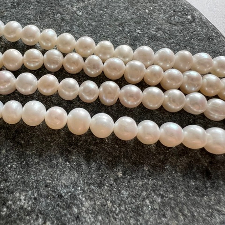 Жемчуг. Камни для изделий на заказ. Цена зависит от вида заказанного изделия